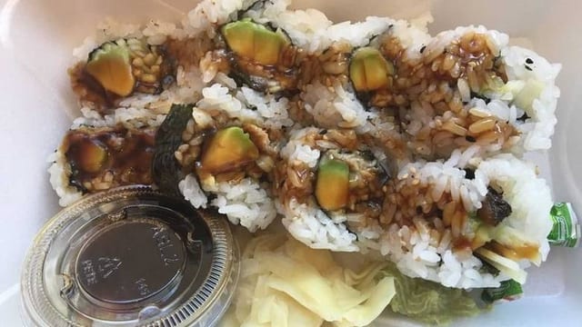 Spicy Eel Avocado Roll.